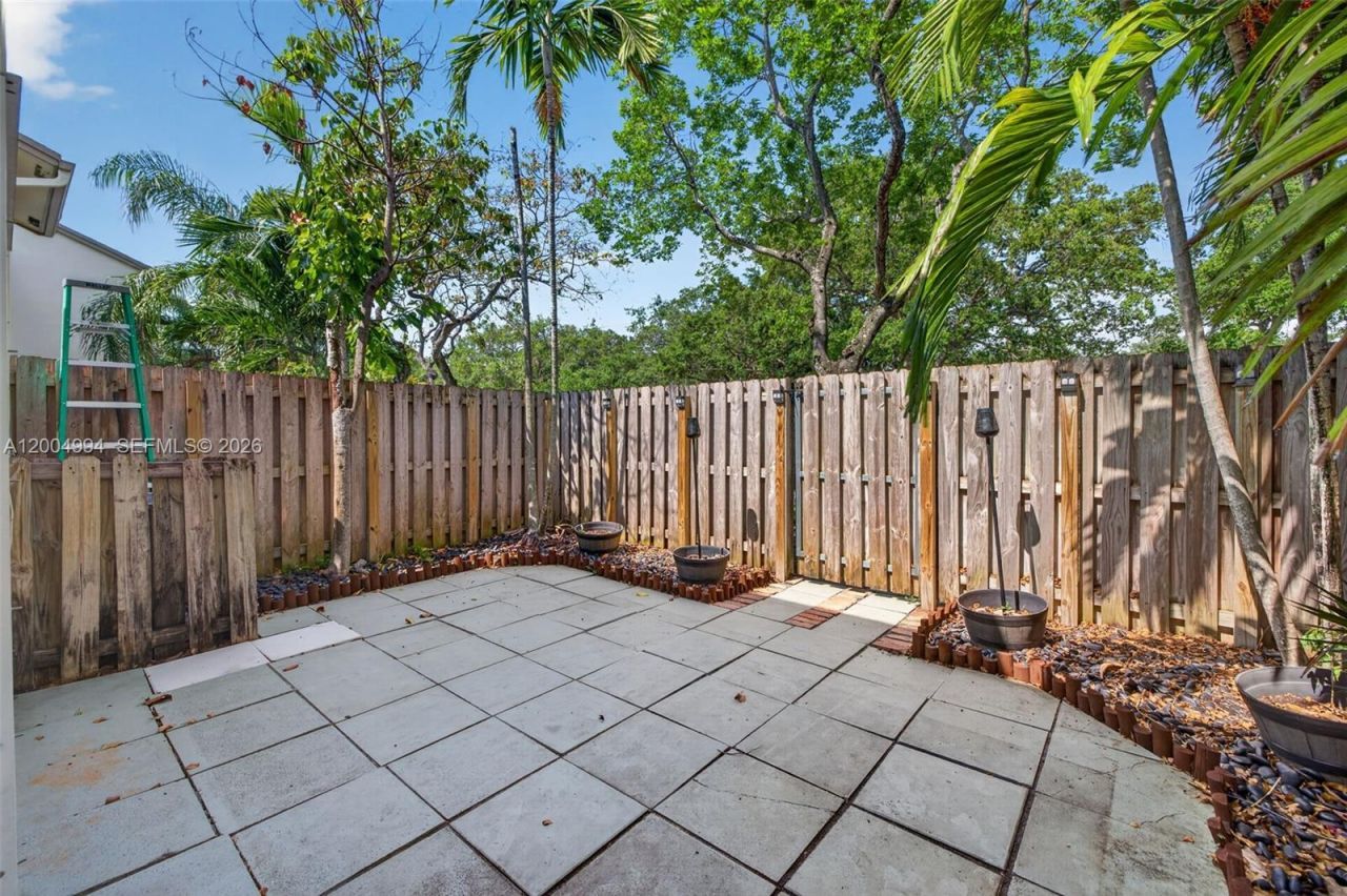 341 City View Dr, Fort Lauderdale, FL 33311 Photo