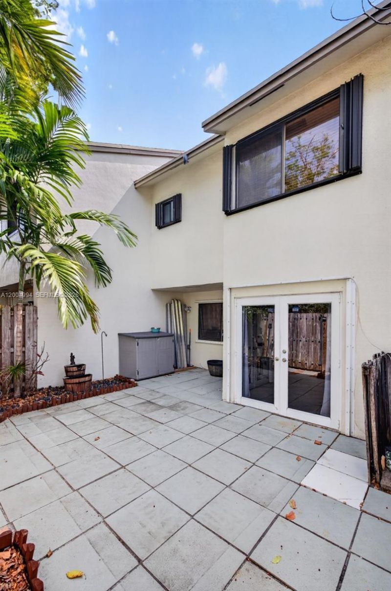 341 City View Dr, Fort Lauderdale, FL 33311 Photo