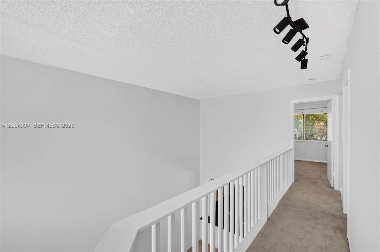 341 City View Dr, Fort Lauderdale, FL 33311 Photo