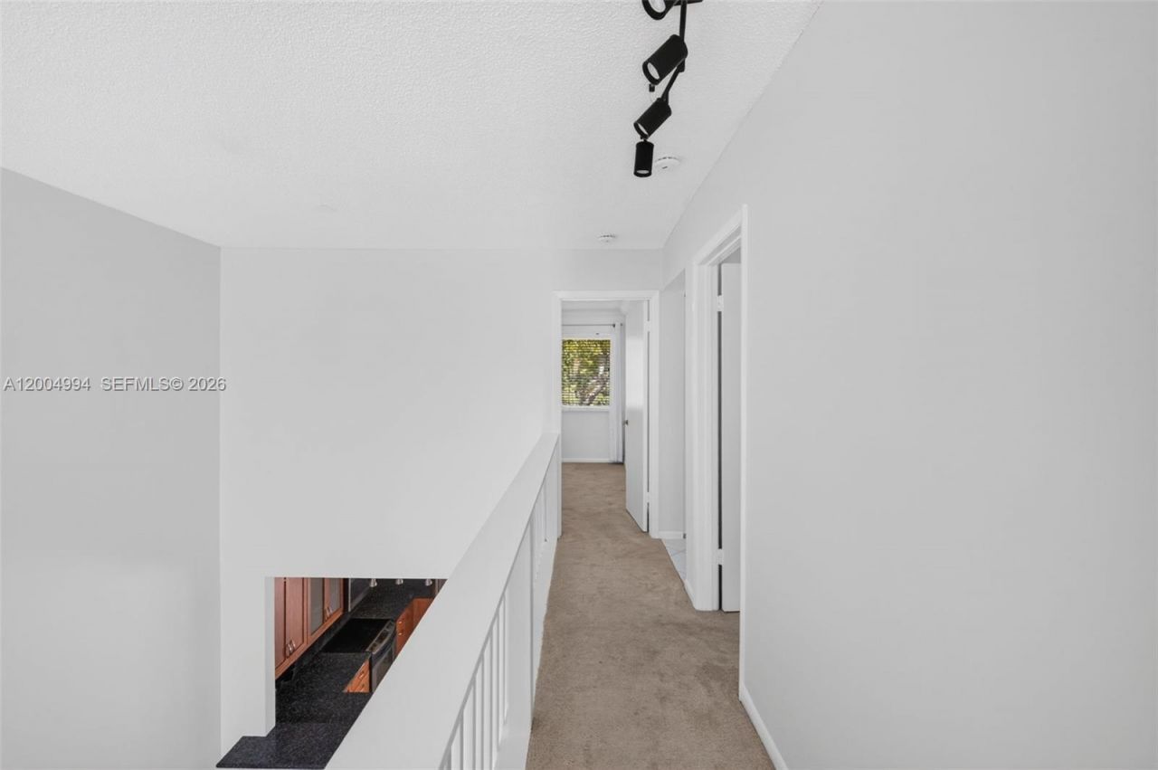 341 City View Dr, Fort Lauderdale, FL 33311 Photo