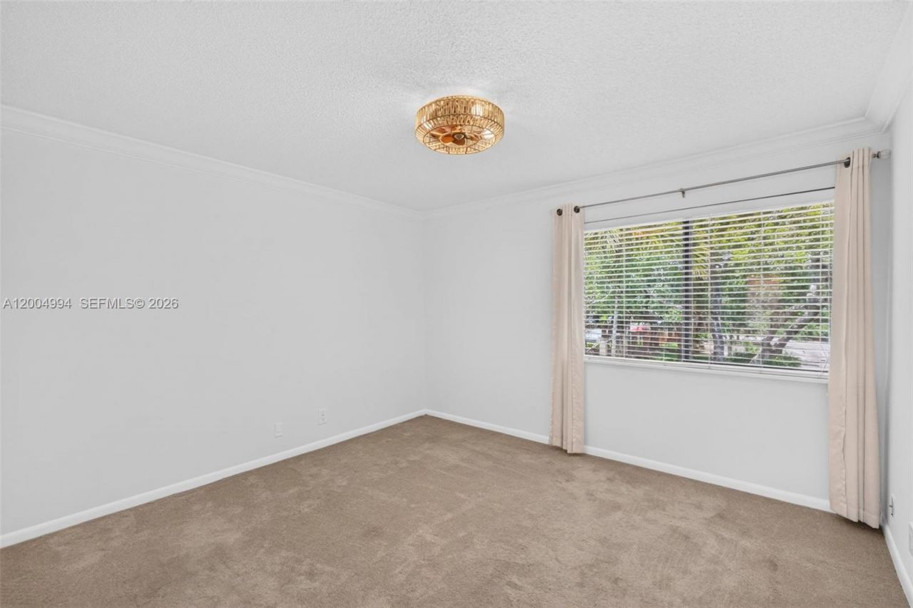 341 City View Dr, Fort Lauderdale, FL 33311 Photo