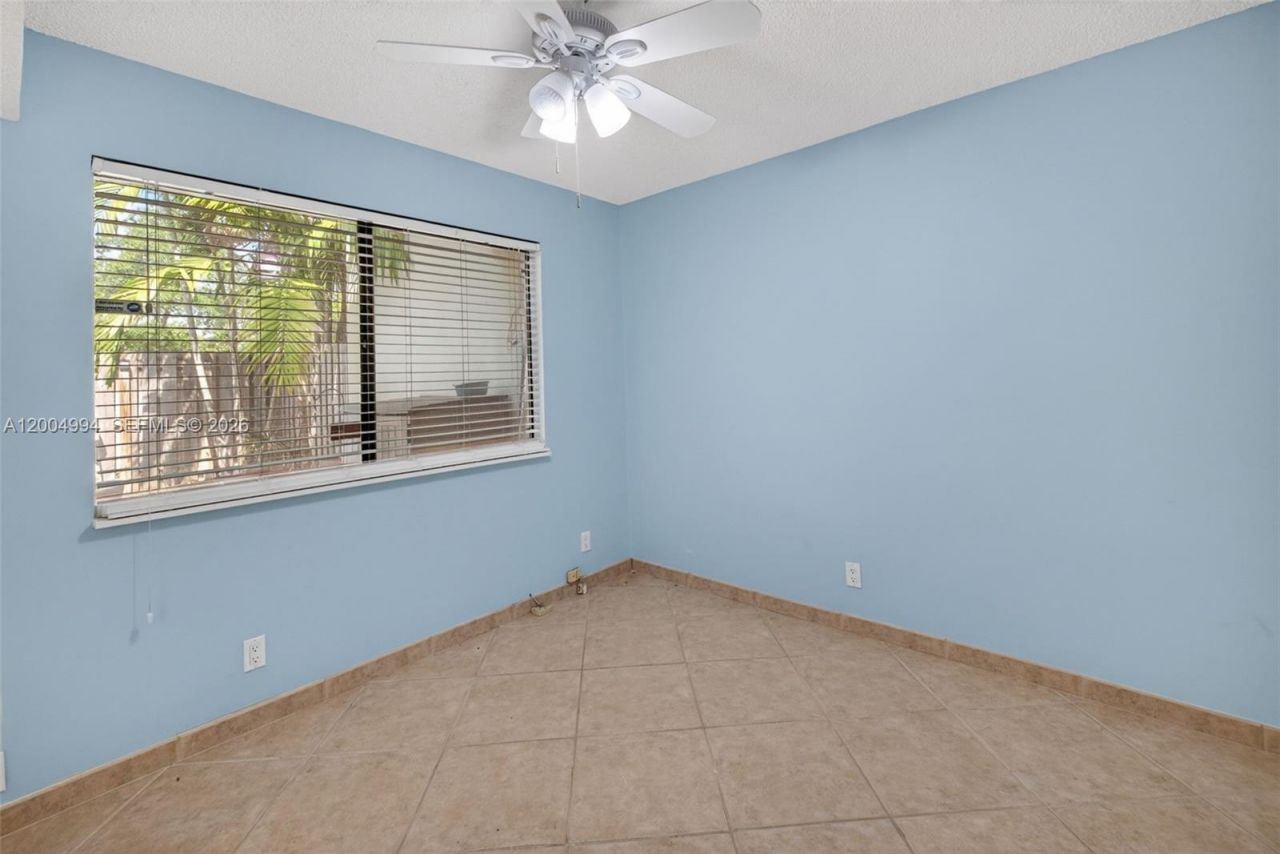341 City View Dr, Fort Lauderdale, FL 33311 Photo