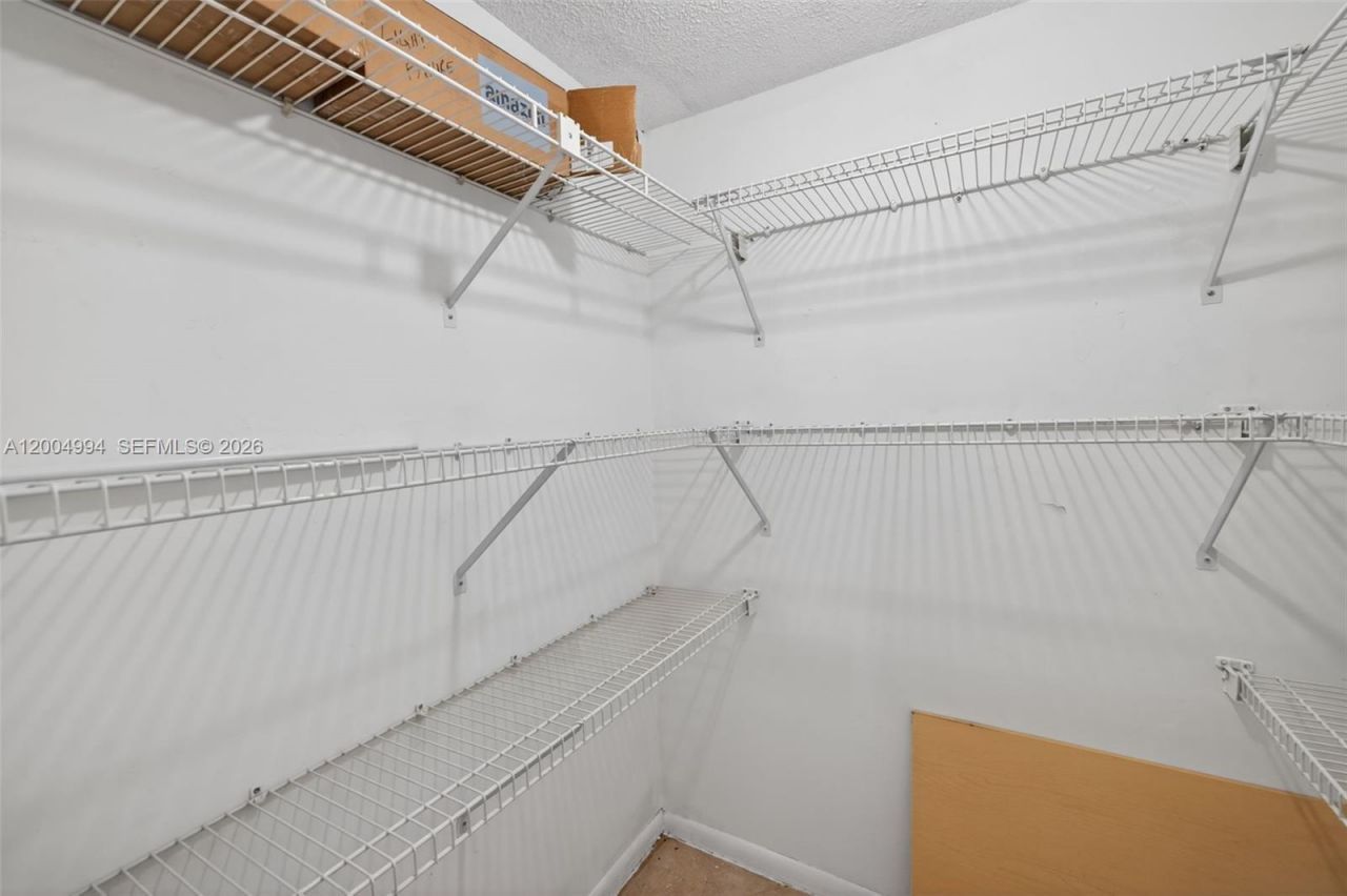 341 City View Dr, Fort Lauderdale, FL 33311 Photo