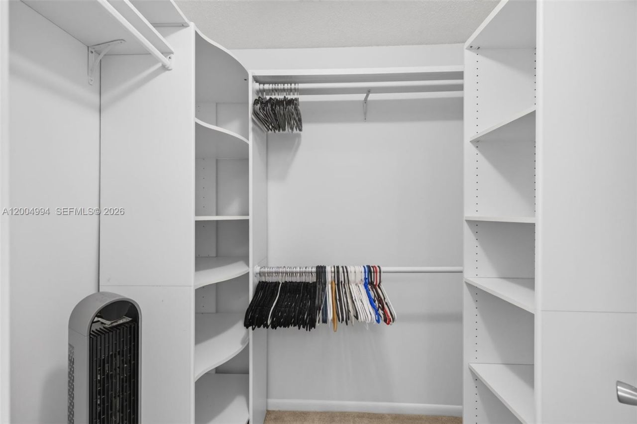 341 City View Dr, Fort Lauderdale, FL 33311 Photo