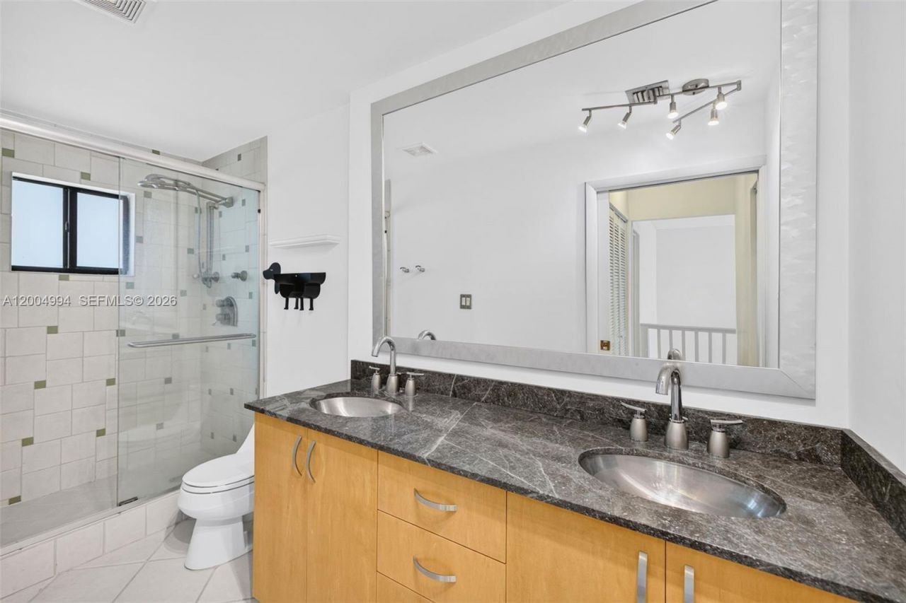 341 City View Dr, Fort Lauderdale, FL 33311 Photo