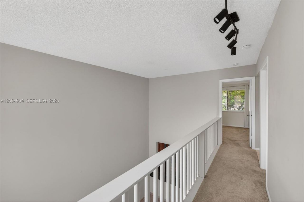 341 City View Dr, Fort Lauderdale, FL 33311 Photo