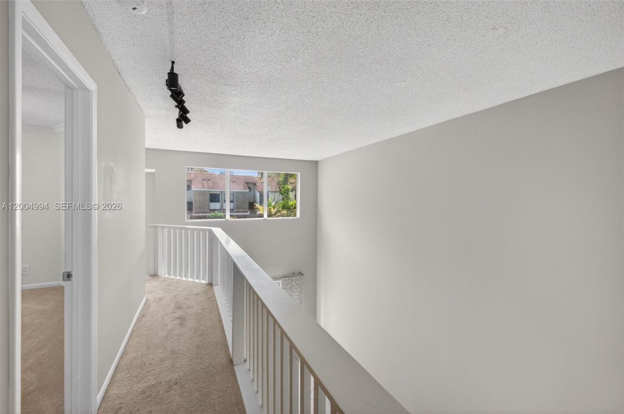 341 City View Dr, Fort Lauderdale, FL 33311 Photo