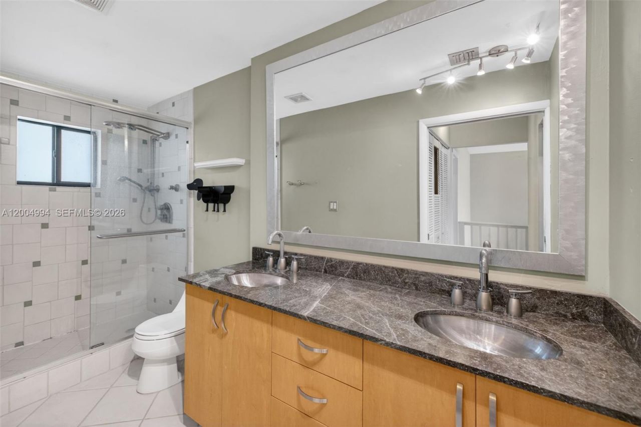 341 City View Dr, Fort Lauderdale, FL 33311 Photo