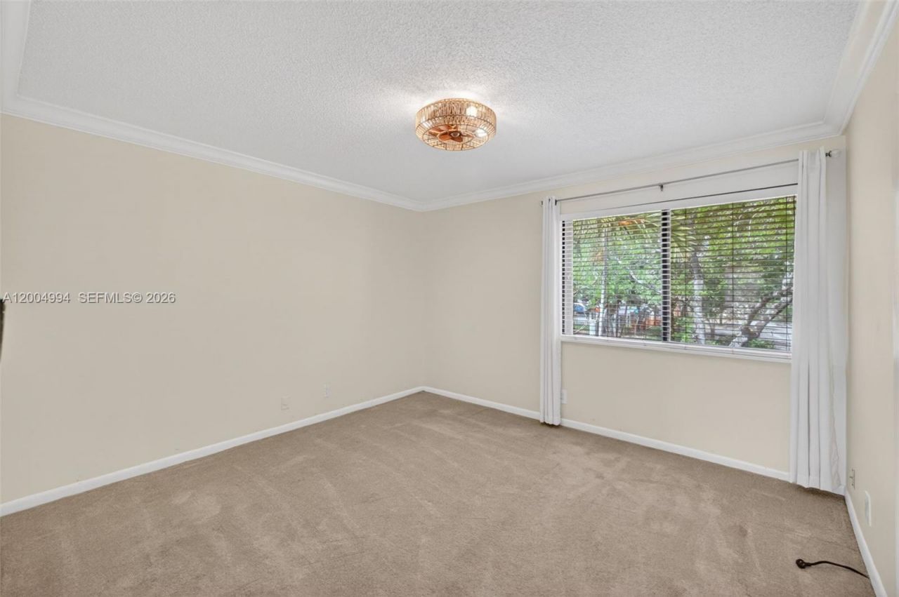 341 City View Dr, Fort Lauderdale, FL 33311 Photo