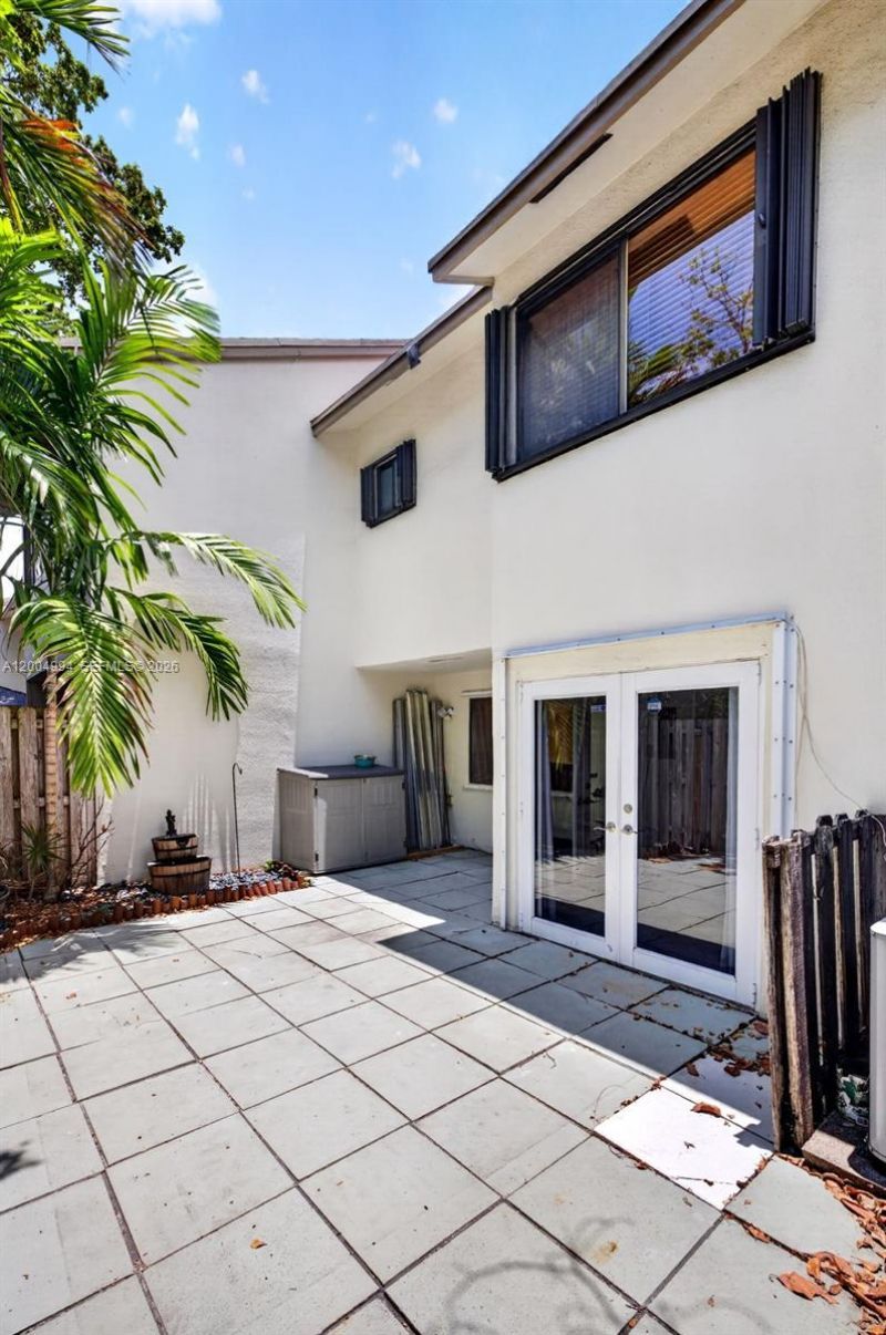 341 City View Dr, Fort Lauderdale, FL 33311 Photo