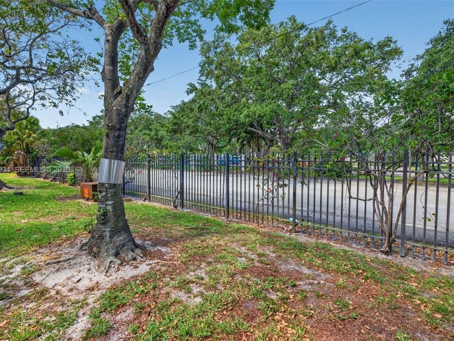 Property Image 47