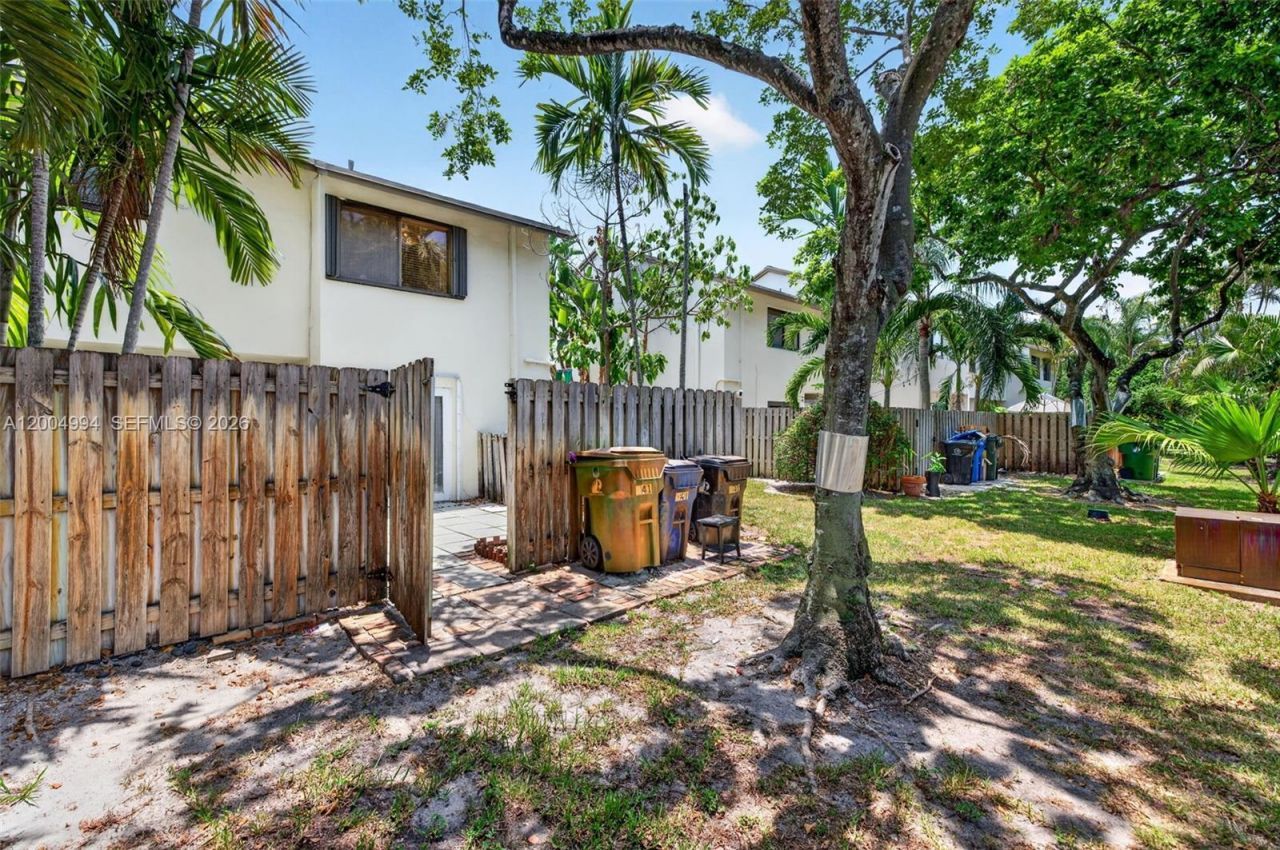 341 City View Dr, Fort Lauderdale, FL 33311 Photo