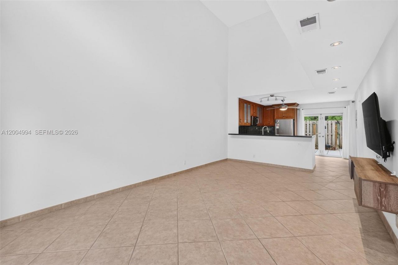 341 City View Dr, Fort Lauderdale, FL 33311 Photo
