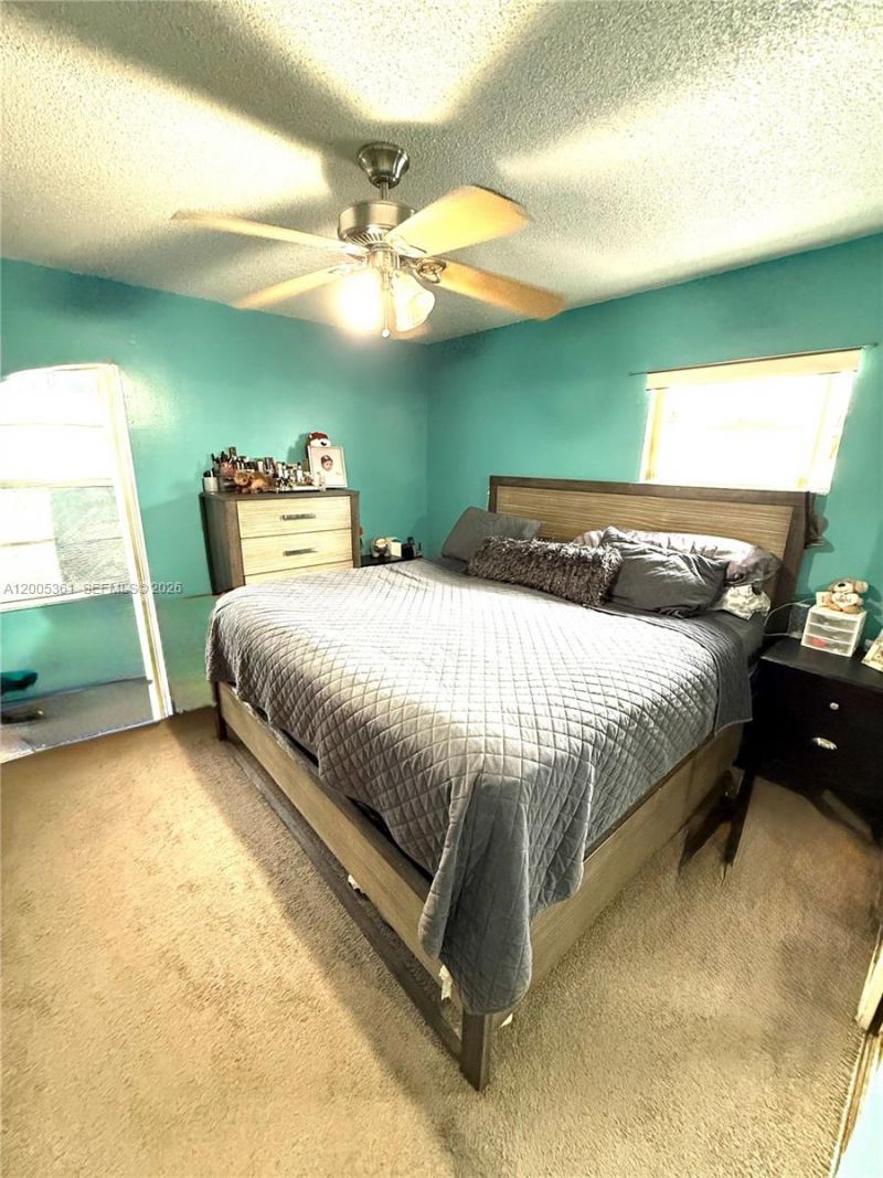 1020 SW 81st Ter, North Lauderdale, FL 33068 Photo