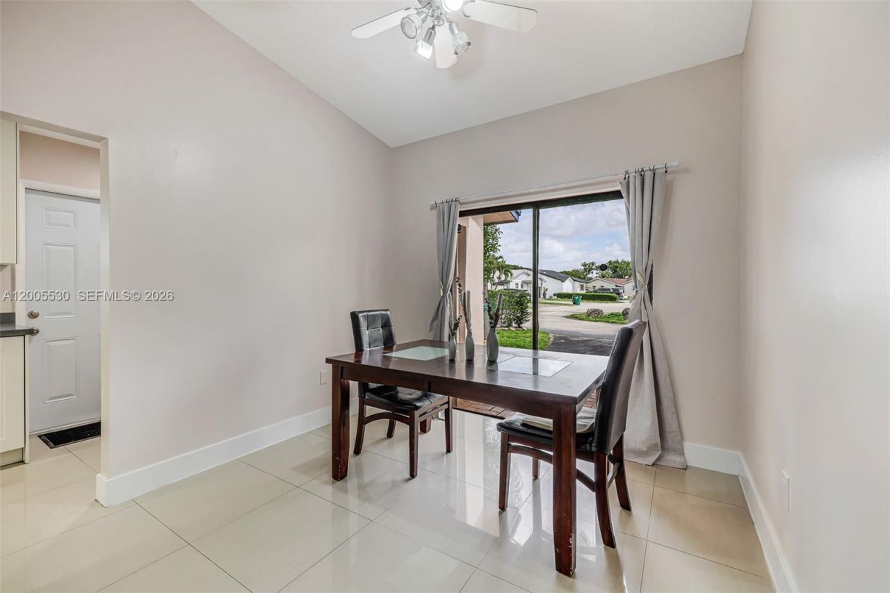 13890 SW 43rd Ter , Miami, FL 33175 Photo