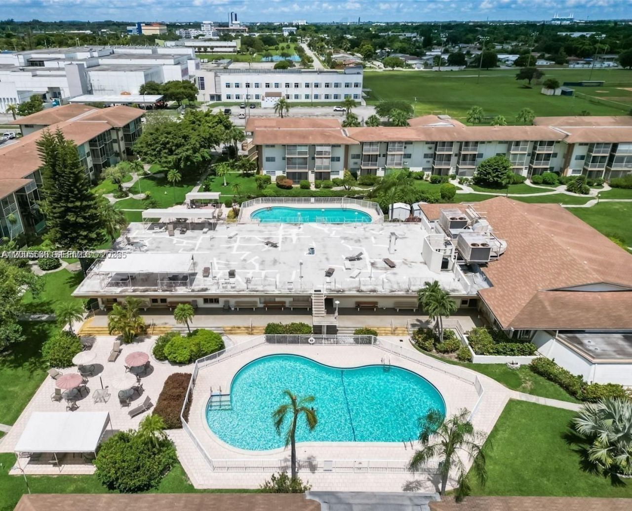 16701 NE 13th Ave , Unit 102, Miami, FL 33162 Photo
