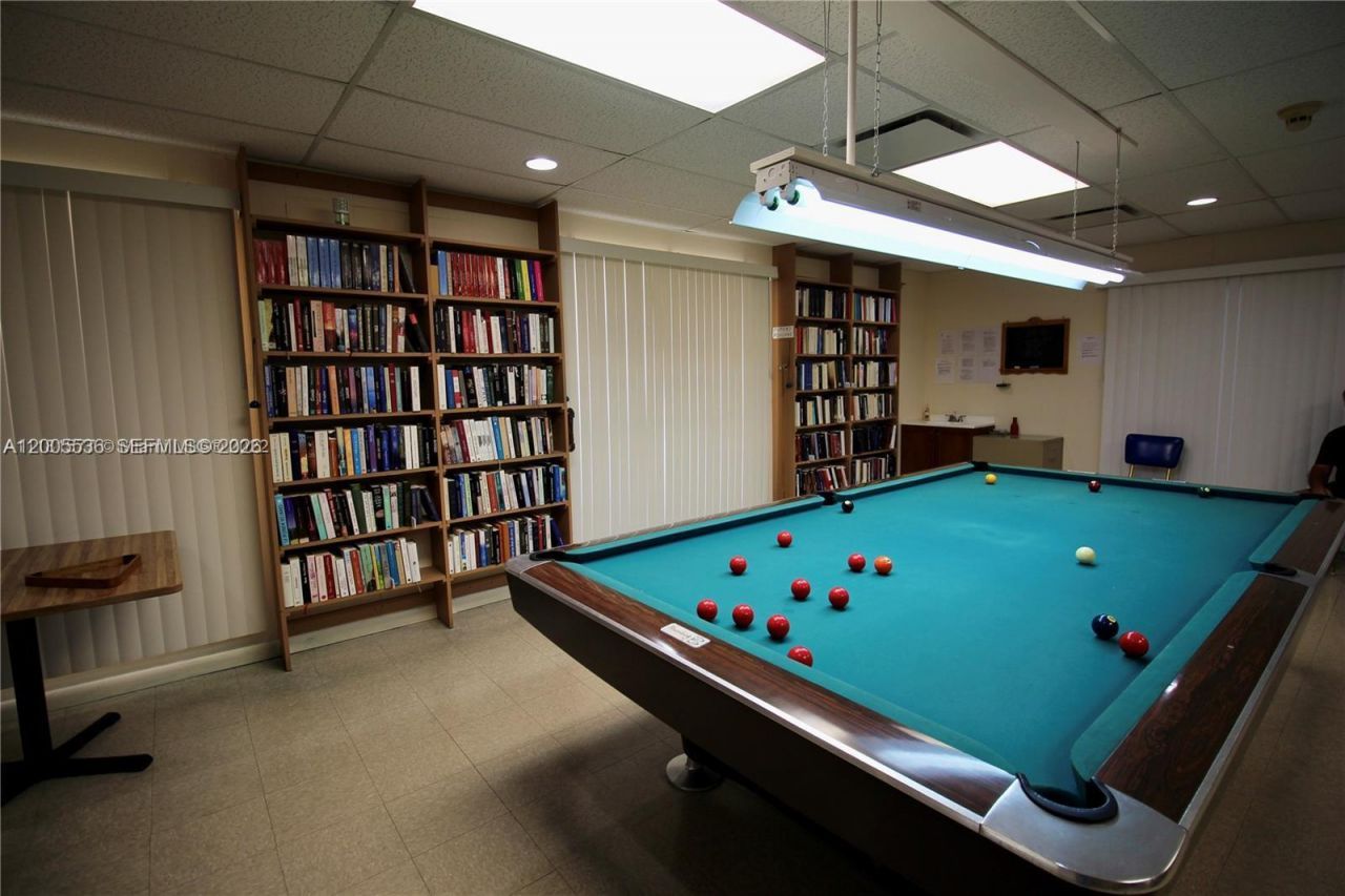 16701 NE 13th Ave , Unit 102, Miami, FL 33162 Photo