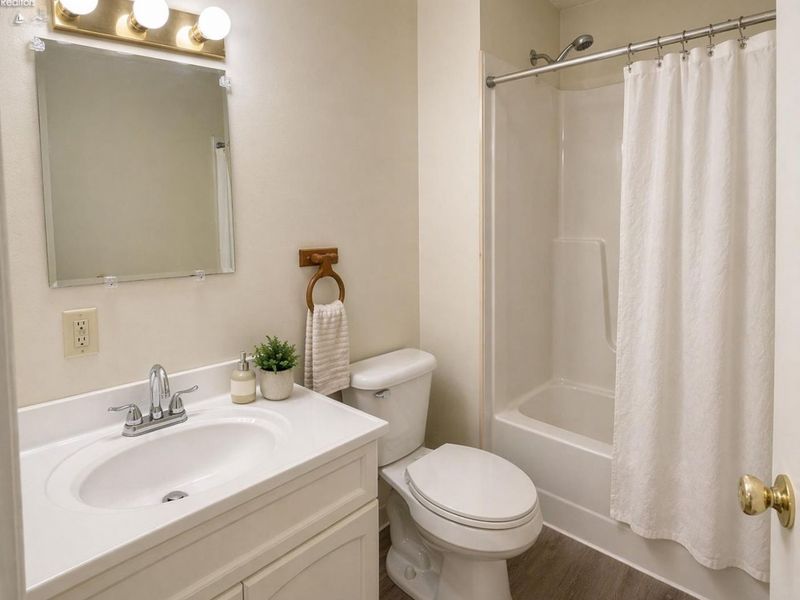 924 Ottawa Drive, Port Clinton, OH 43452 Photo 9