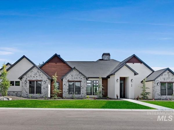 539 Century Ave, Middleton, ID 83544