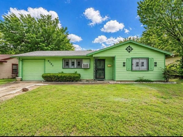 4121 Wilhelm Street , Fort Worth, TX 76119