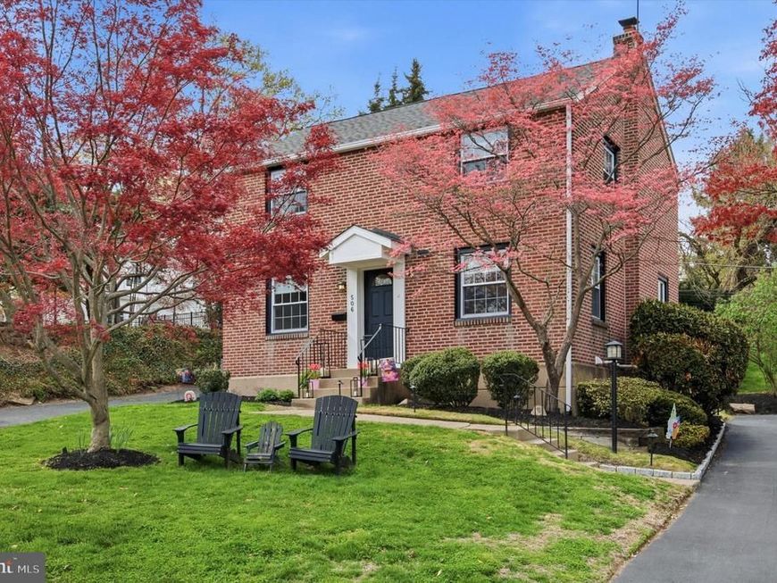 506 Saint Albans Road, Havertown, PA 19083 Main Photo