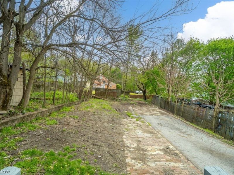 45 Walter Street, Campbell, OH 44405 Photo 20