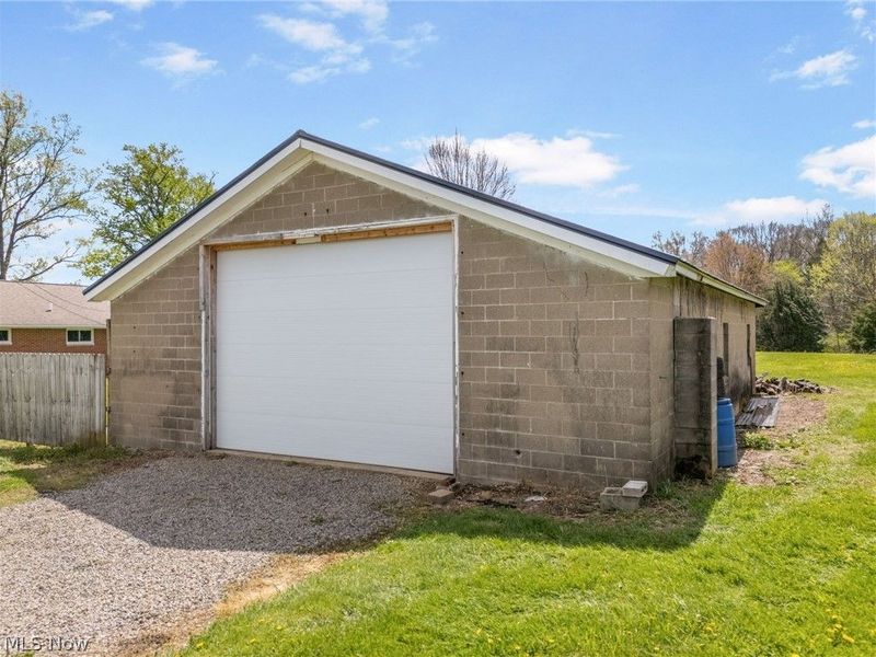 14177 Millersburg Road SW, Navarre, OH 44662 Photo 38