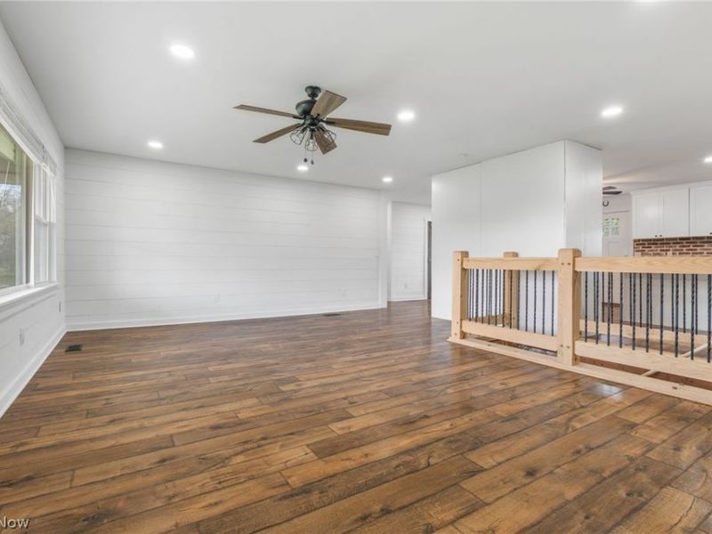 14177 Millersburg Road SW, Navarre, OH 44662 Photo 6