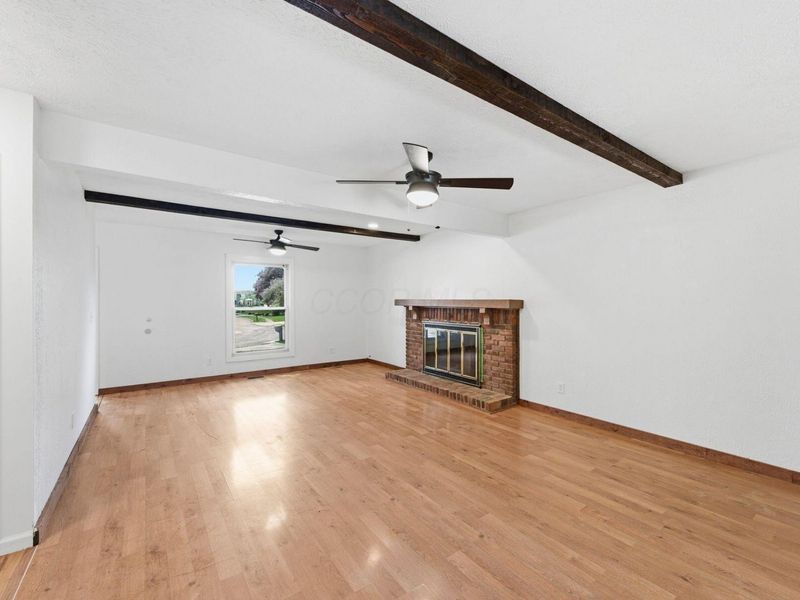 1150 Chanteloup Drive, Marion, OH 43302 Photo 17