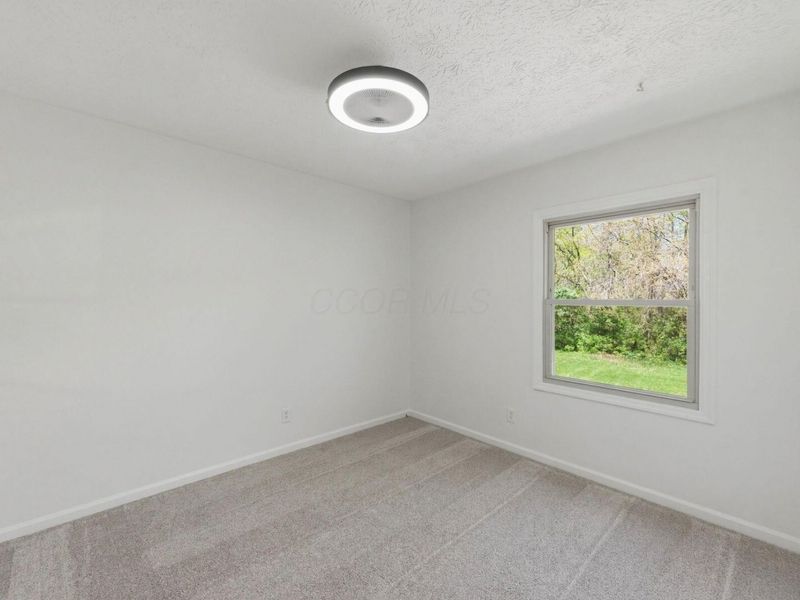 1150 Chanteloup Drive, Marion, OH 43302 Photo 24