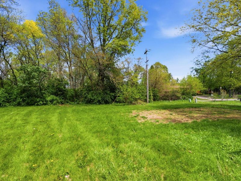 1150 Chanteloup Drive, Marion, OH 43302 Photo 3
