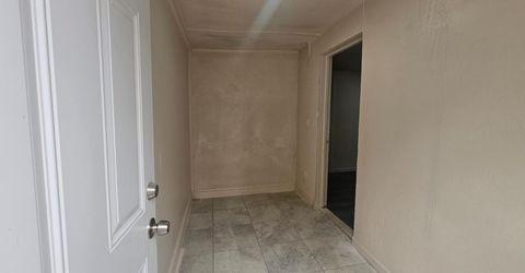 633 B St, Yuba City, CA 95991 Photo