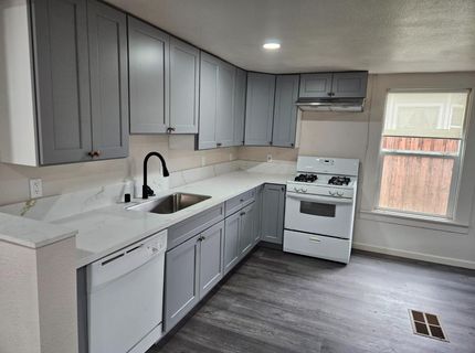 633 B St, Yuba City, CA 95991 Photo