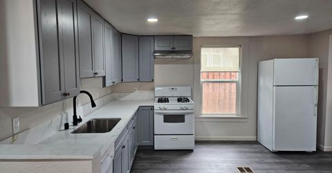 633 B St, Yuba City, CA 95991 Photo