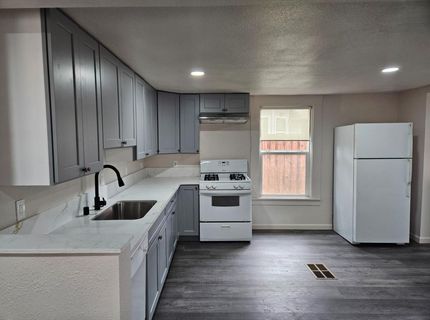 633 B St, Yuba City, CA 95991 Photo