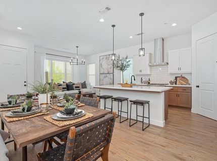 2370 Macanudo Walk Ave, Sacramento, CA 95818 Photo