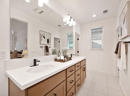 2370 Macanudo Walk Ave, Sacramento, CA 95818 Photo