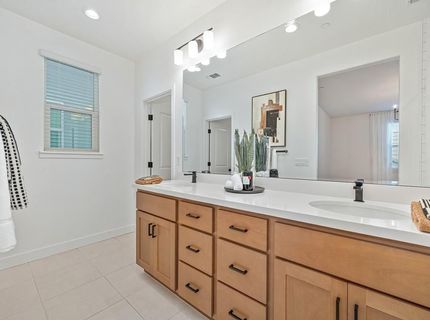 2370 Macanudo Walk Ave, Sacramento, CA 95818 Photo