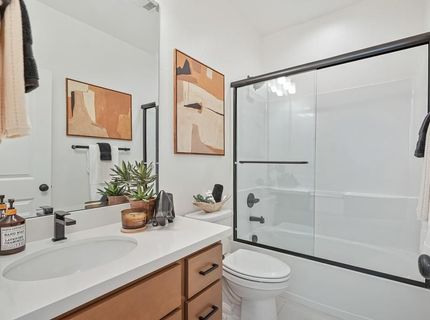 2370 Macanudo Walk Ave, Sacramento, CA 95818 Photo