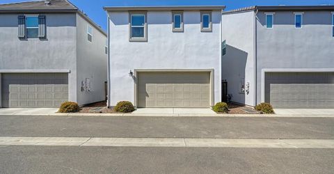 2370 Macanudo Walk Ave, Sacramento, CA 95818 Photo