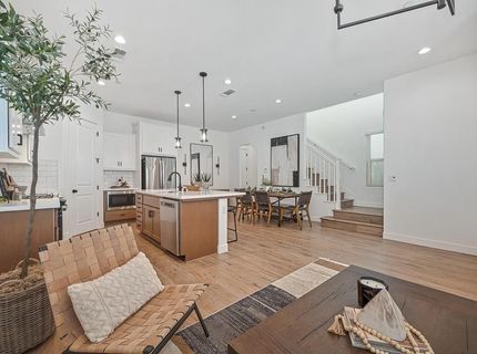 2370 Macanudo Walk Ave, Sacramento, CA 95818 Photo