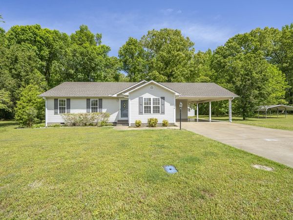 220 LINDEN LN, Adamsville, TN 38310