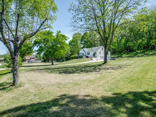 4141 Creek Trail Dr , Whites Creek, TN 37189