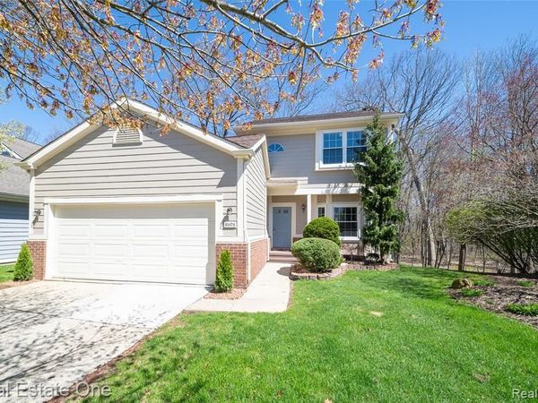 41474 Cornell Drive, Novi, MI 48377