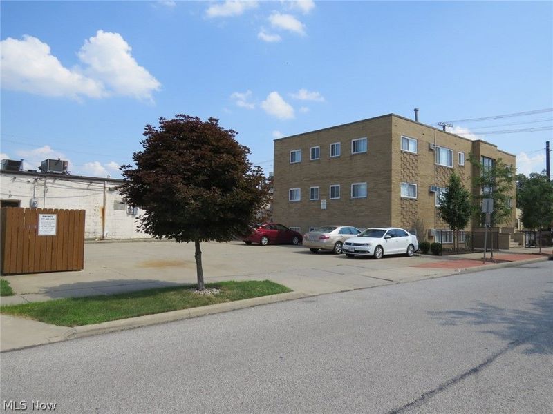 1675 Woodward Avenue, Unit 3, Lakewood, OH 44107 Photo 27