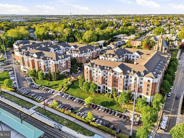 200 W ELM STREET, Unit 1327, CONSHOHOCKEN, PA 19428