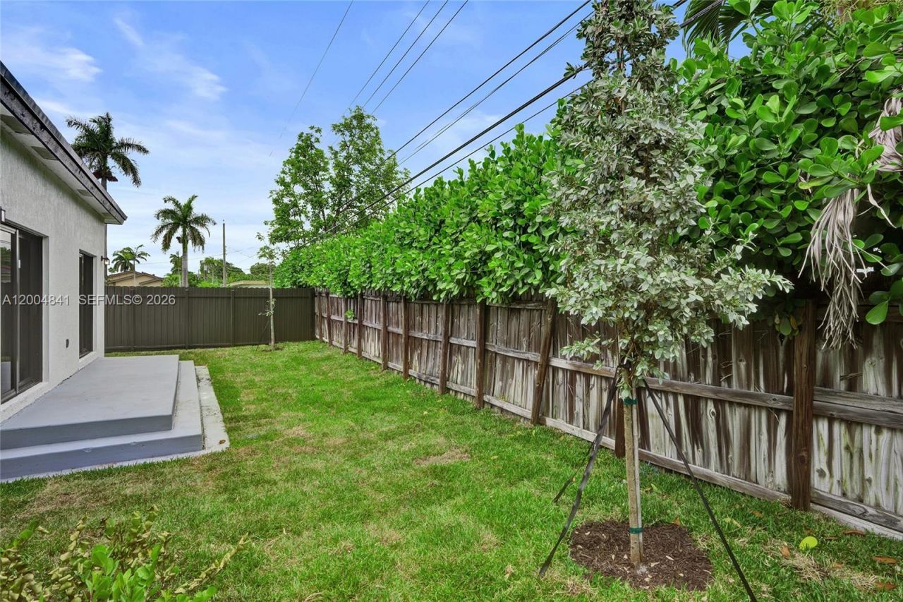 1913 SW 97th Ave , Miramar, FL 33025 Photo