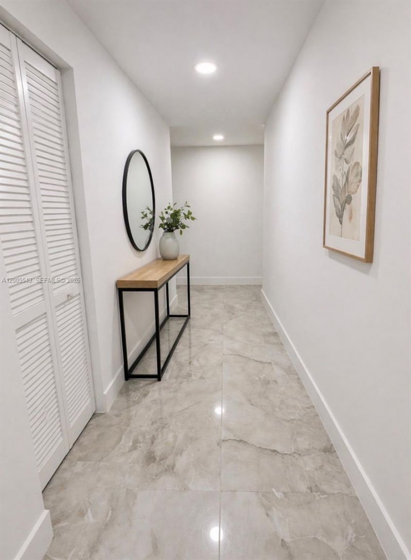 1810 NE 161st St, North Miami Beach, FL 33162 Photo