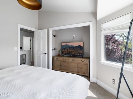 1025 Country Ridge Drive, Sparks, NV 89434 Photo