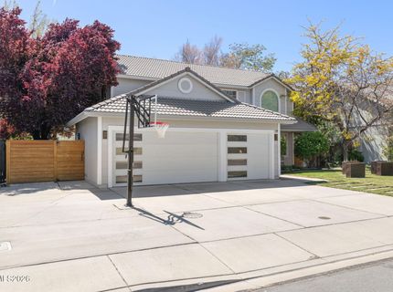 1025 Country Ridge Drive, Sparks, NV 89434 Photo